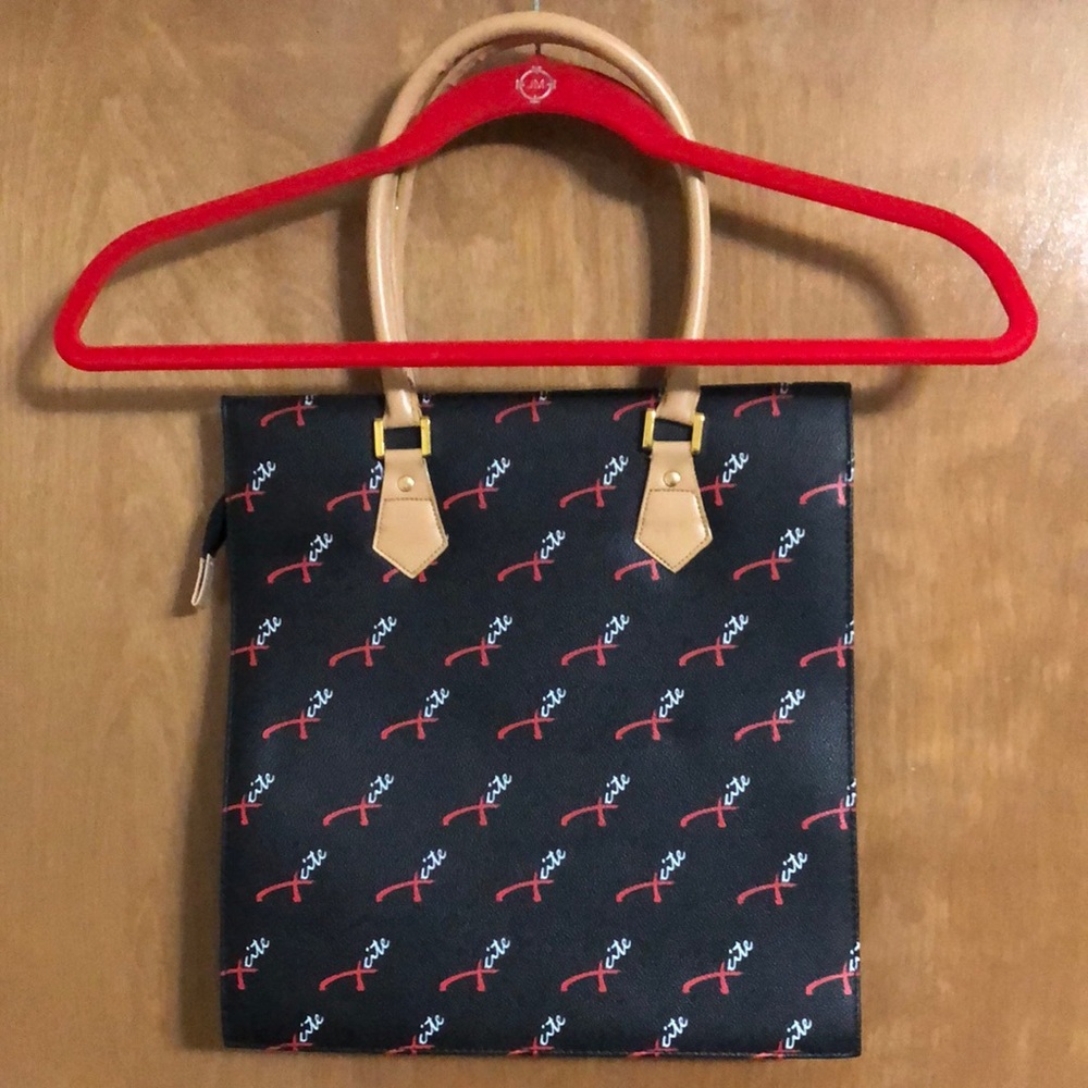 Impression Handbag